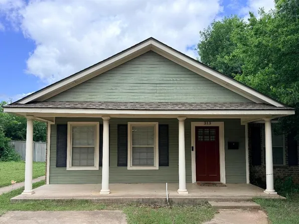 313 E Clegern Ave, Edmond, OK 73034