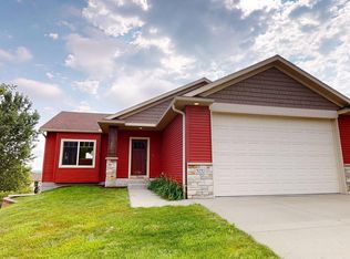 3732 46th Ave NW, Rochester, MN 55901