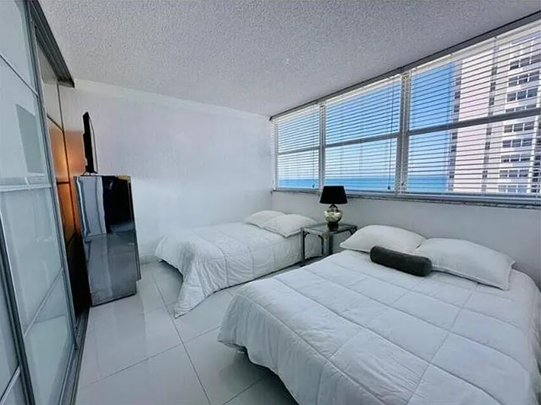 1880 S Ocean Dr #TS705 — Photo 23