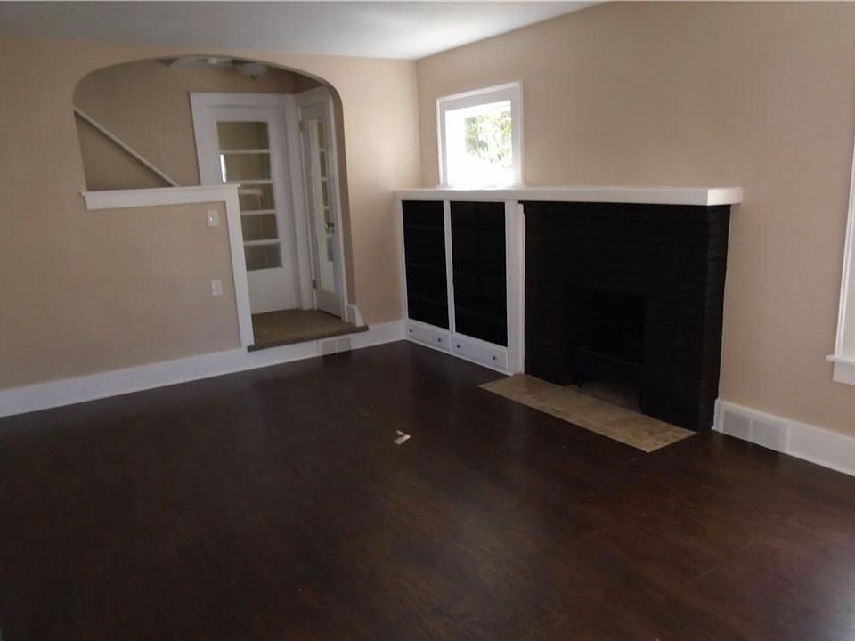 1st image of 1753 10th St