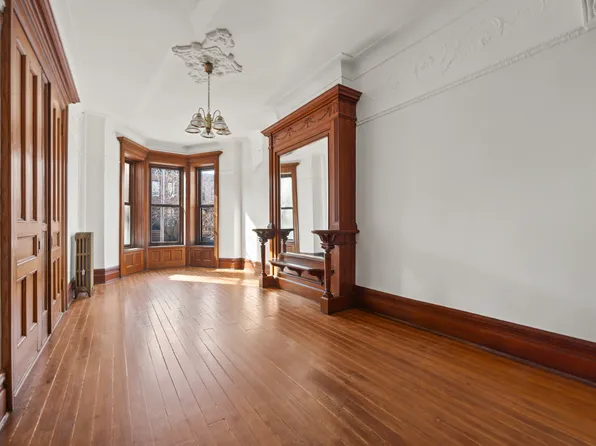 415 5th Street image 1 of 12