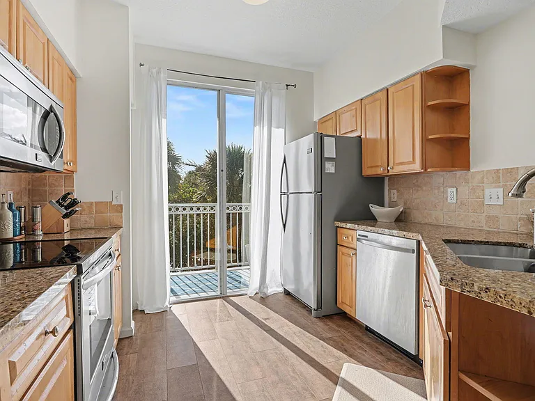 2044 Alta Meadows Ln #1809 — Photo 10