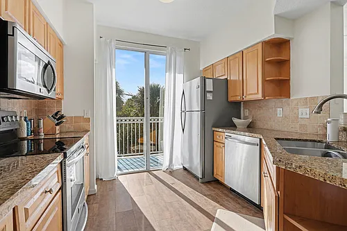 2044 Alta Meadows Ln #1809 Photo 1