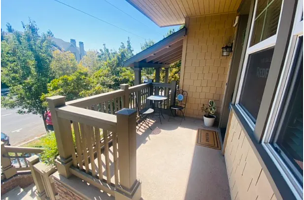 2 bed, 1163 sqft, $3,300 — Photo 2