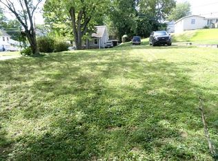 2427 Gillis St, Alton, IL 62002