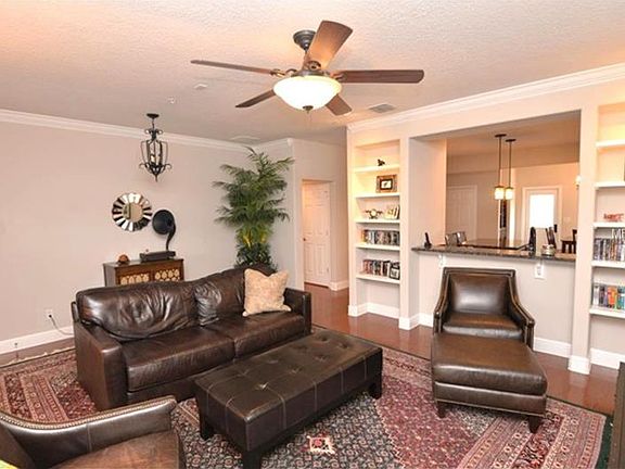 2nd image of 5026 Fenwood Ln