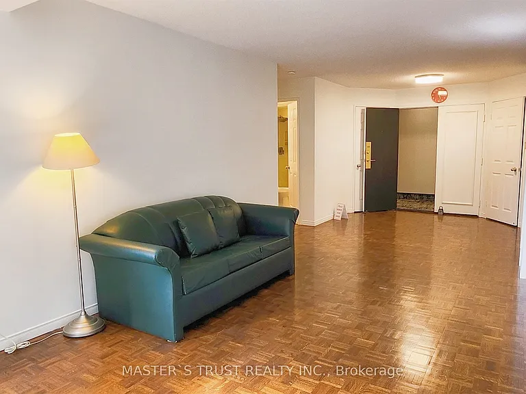 195 Saint Patrick St #404B — Photo 10