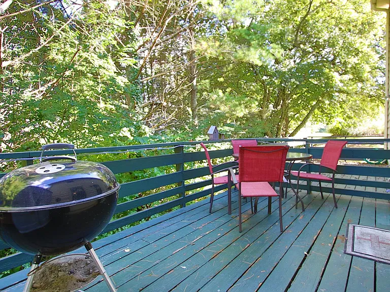 702 Fox Ridge Dr — Photo 15