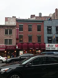 194 Eighth Avenue in Chelsea