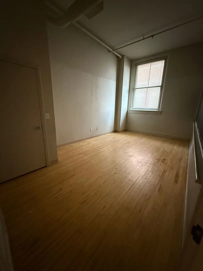 Gas City School Apartments — Photo 3