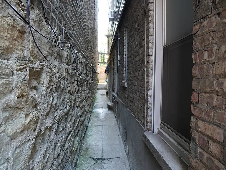 1838 S Racine Ave #D — Photo 11