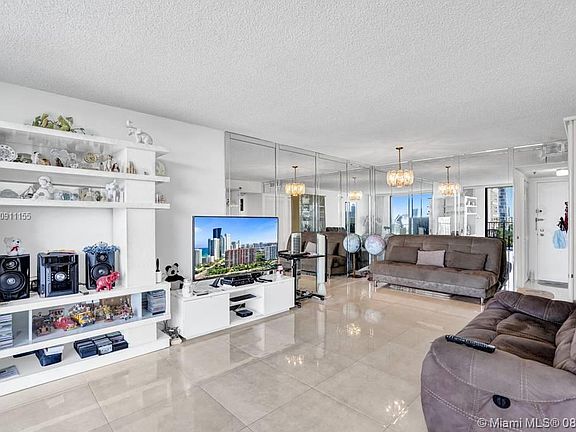 4th image of 210 174th St APT 1014