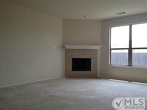 2nd image of 475 Basswood Ln
