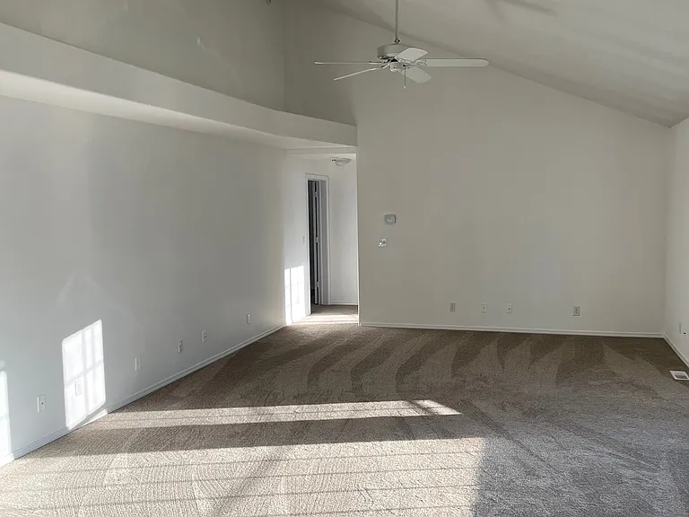 1511 S Londoner Ave — Photo 6