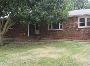 319 Lynn Dr, Sikeston, MO 63801