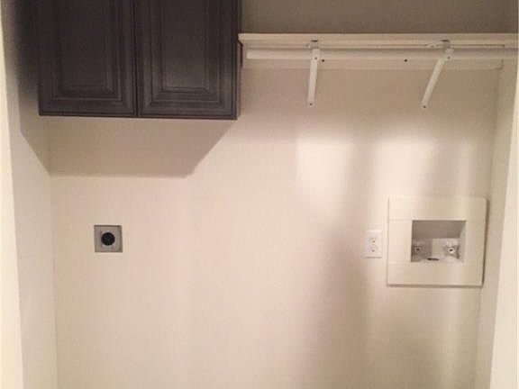 5th image of 203 E Live Oak St