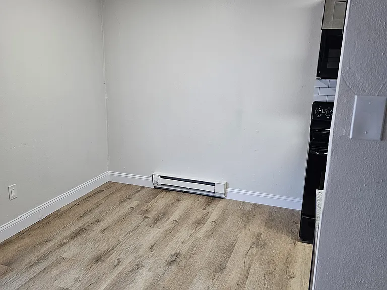971 Belle Valley Dr #D — Photo 5