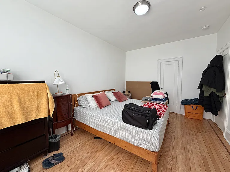 38 Duncan Ave #4 — Photo 15