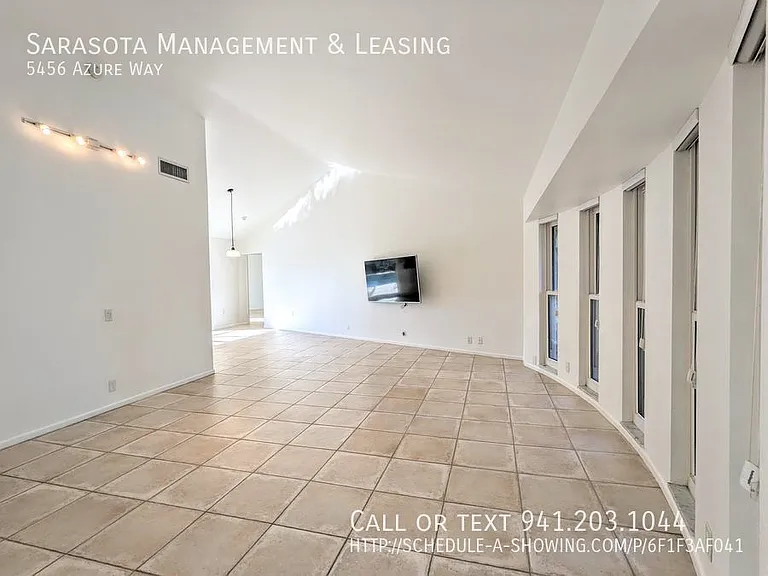 5456 Azure Way — Photo 16