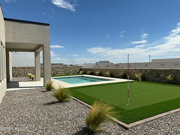 4th image of 321 Blue Valley