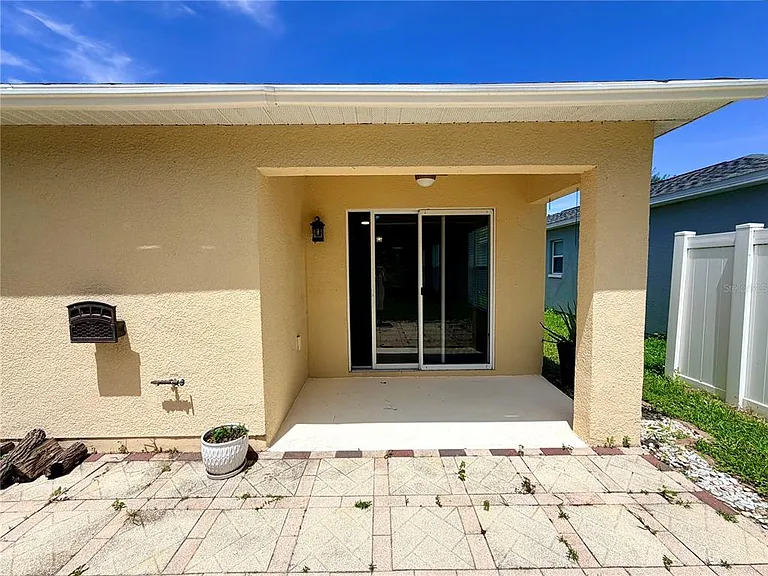 7838 Carriage Pointe Dr — Photo 29