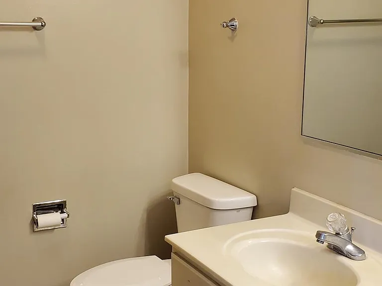 1522 Meadowsedge Ln — Photo 12