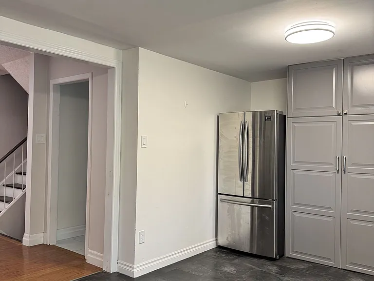 145 Penfield Dr — Photo 9