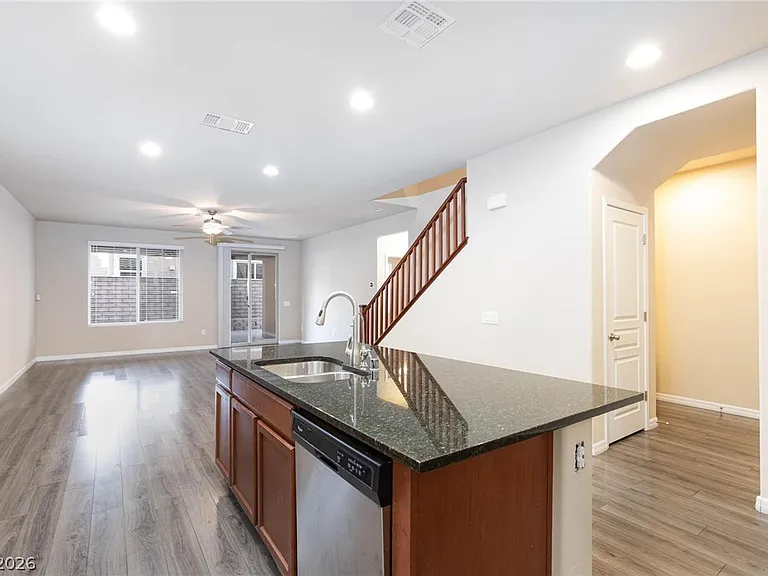 10956 Hunting Hawk Rd — Photo 17