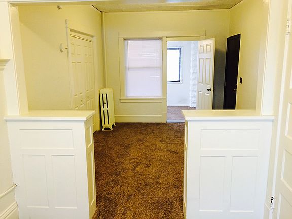 2nd image of 469 Herschel St #3
