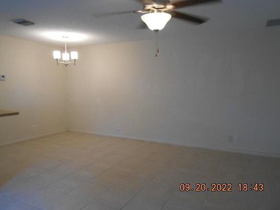 5th image of 14 Crossings Cir APT D