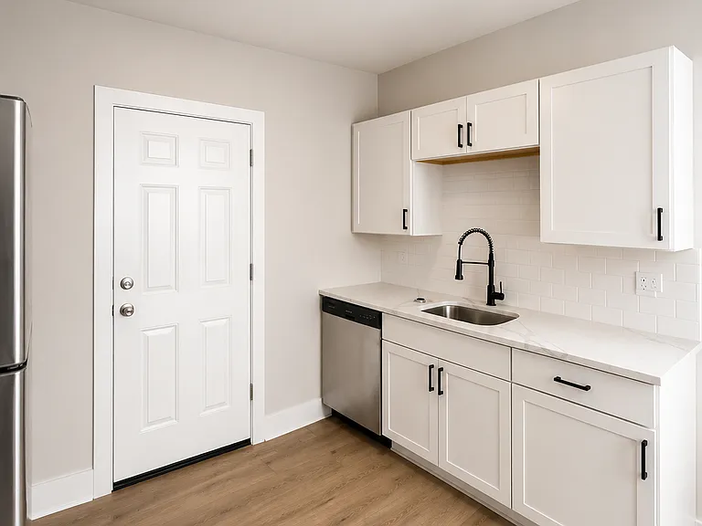 7524 N Seeley Ave #3S — Photo 2
