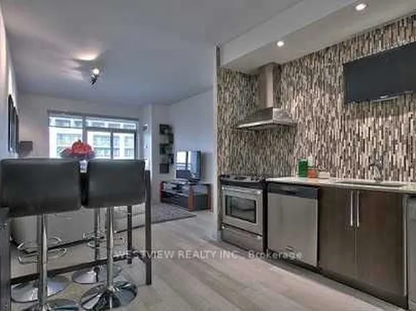 16 Brookers Ln, Toronto, ON