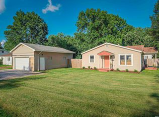 2820 S Weinbach Ave, Evansville, IN 47714