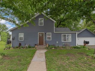 521 E Park St, Geneseo, IL 61254