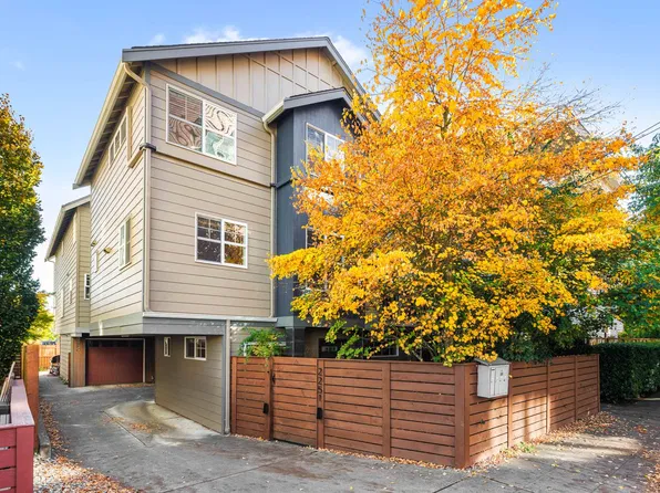 2251 NW 64th St, Seattle, WA 98107