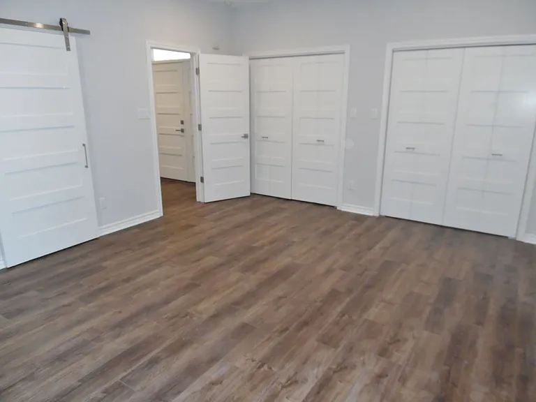 4715 Lafayette Ave — Photo 36