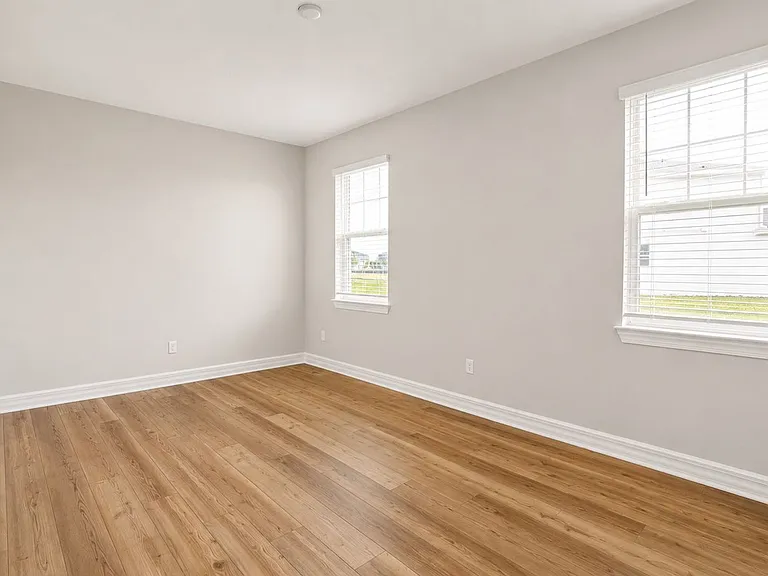 16628 Silver Brook Way — Photo 19