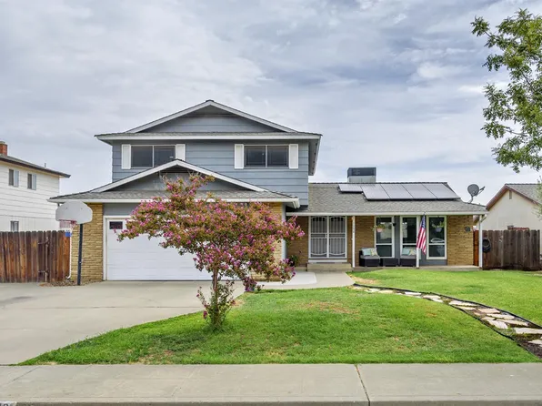 1248 Ashland Dr, Lemoore, CA 93245