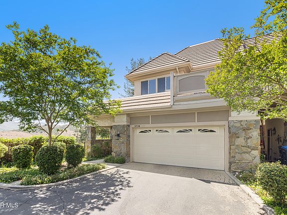 2nd image of 32138 Canyon Crest Ct
