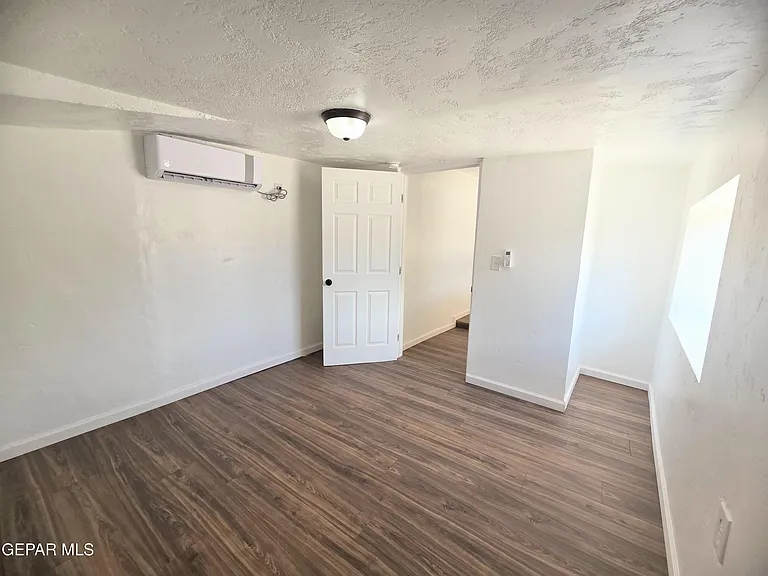363 Ontiveros St — Photo 14