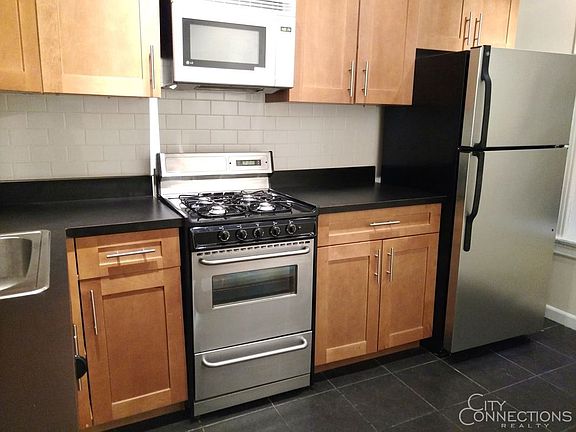 2nd image of 310 W 14th St APT 1F