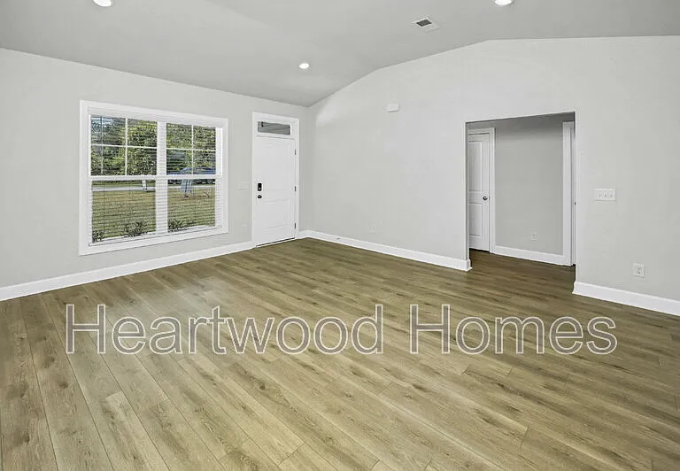 6640 Satchel Ford Rd — Photo 4