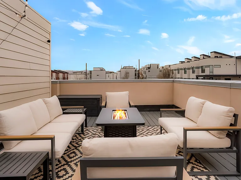 1270 N Perry St #3 — Photo 18