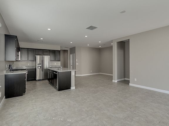 3rd image of 38156 W San Ildefanso Ave