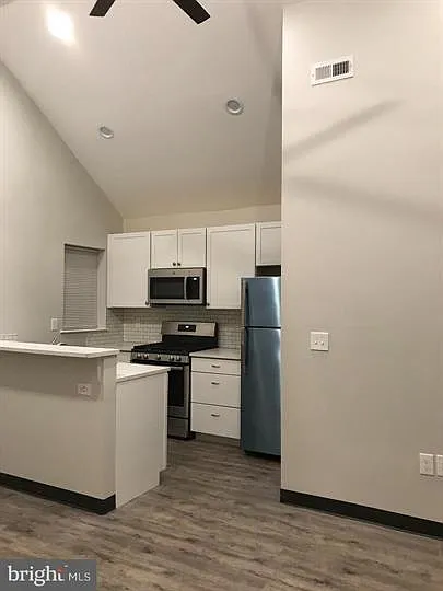 6127 Macbeth Dr #2 — Photo 2