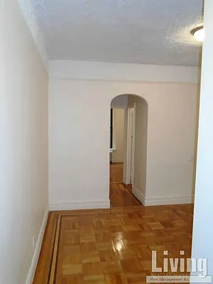 Rented by Living New York | media 33