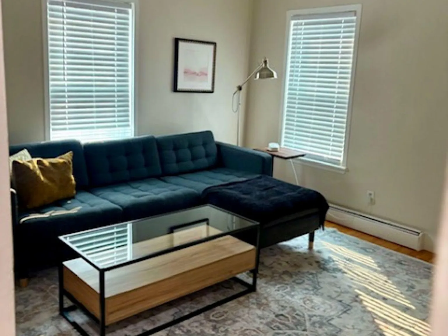 4 bed, 1.0 bath, 2248 sqft, $1,252 — Photo 4