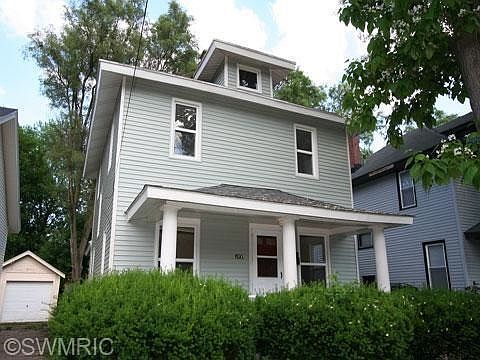 1st image of 930 Lafayette Ave SE