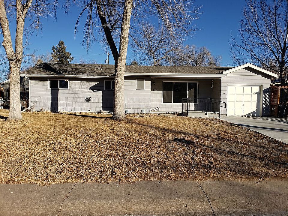 2nd image of 212 Holly Dr
