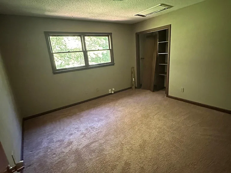 1511 Old Mill Xing — Photo 14